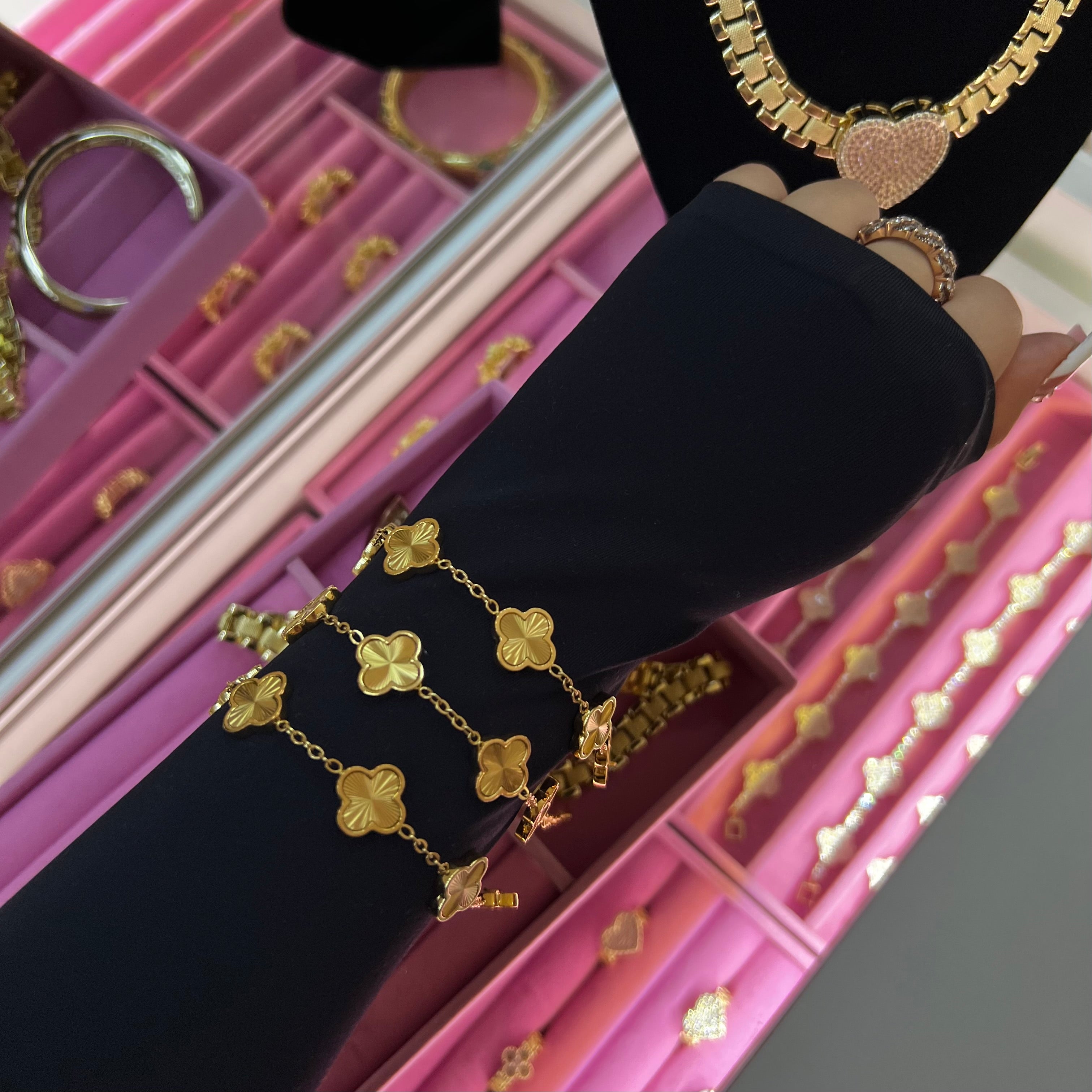 Designed VC Clover Bracelet