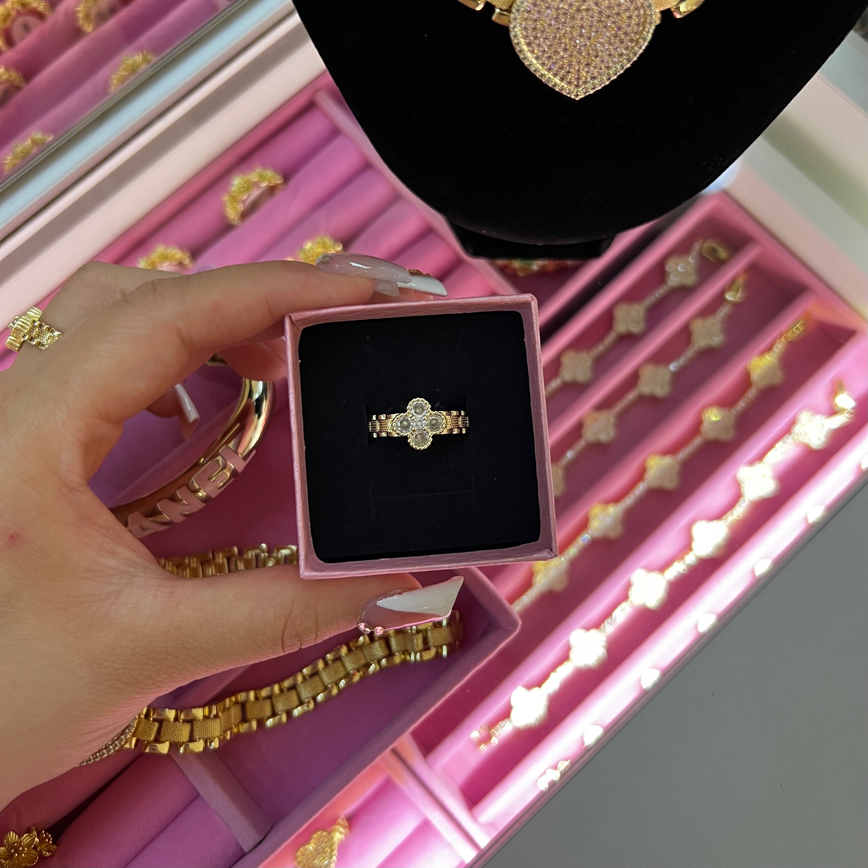 VC Diamond Ring